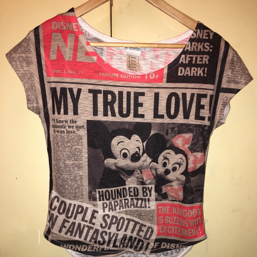 🐭🐰🐼 Disney shirt size XS